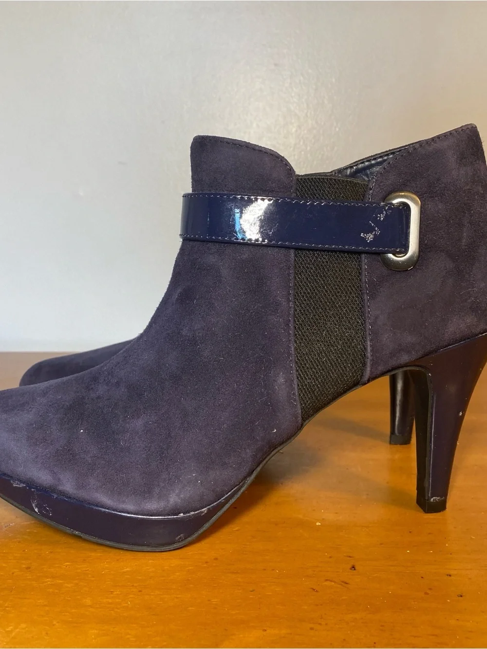 Bandolino Women's 10 Cambria Platform Ankle Booties Navy Blue Suede Stiletto